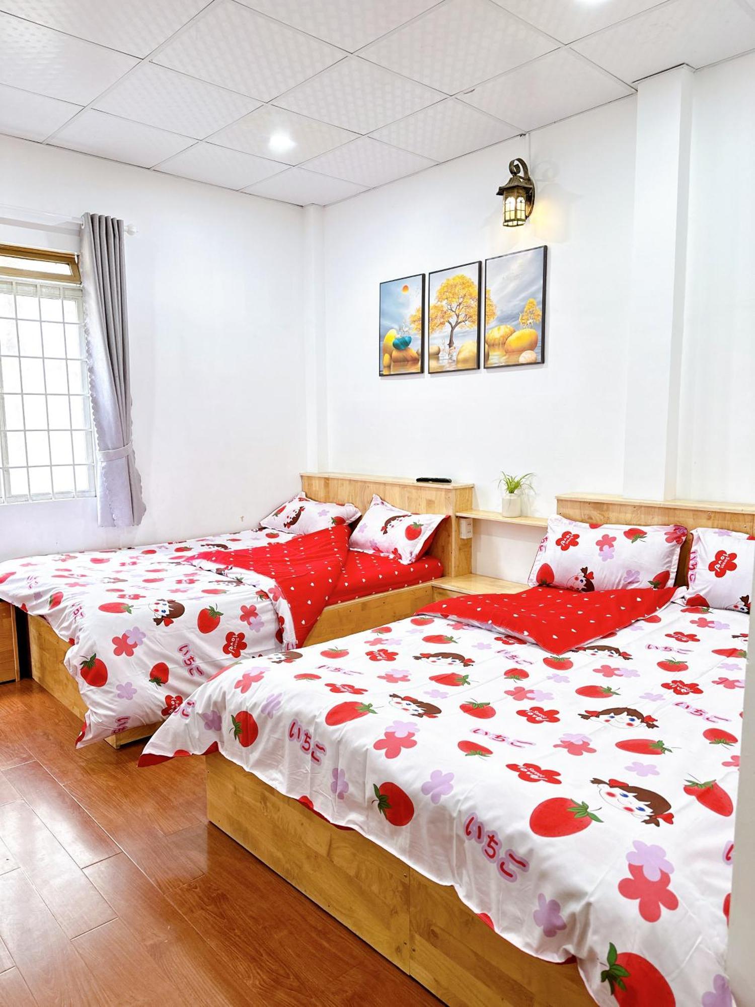 Suri'S House Homestay Далат Экстерьер фото