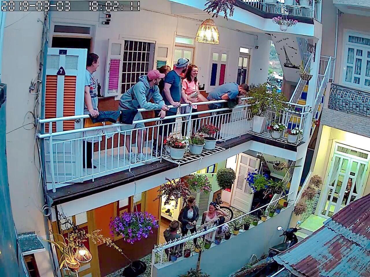 Suri'S House Homestay Далат Экстерьер фото